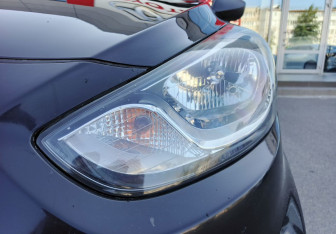 Подержанный автомобиль Hyundai Solaris Sedan 2013 года (9 фото)