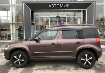 Подержанный автомобиль Skoda Yeti 2014 года (8 фото)