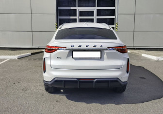 Подержанный автомобиль Haval F7x 2023 года (6 фото)