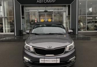 Подержанный автомобиль Kia Rio Sedan 2015 года (2 фото)