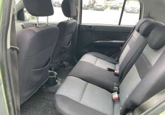 Подержанный автомобиль Hyundai Getz 2008 года (11 фото)