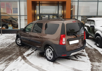 Подержанный автомобиль LADA (ВАЗ) Largus Wagon 2021 года (7 фото)