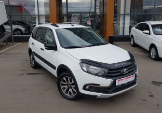 Подержанный автомобиль LADA (ВАЗ) Granta Wagon 2019 года (3 фото)