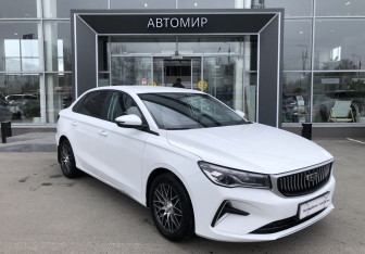 Подержанный автомобиль Geely Emgrand 2023 года (3 фото)