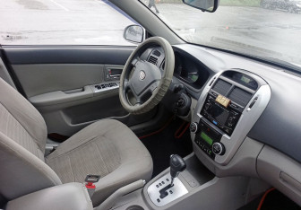 Подержанный автомобиль Kia Cerato Sedan 2008 года (11 фото)