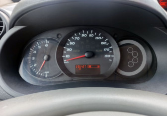 Подержанный автомобиль Renault Kangoo 2010 года (12 фото)