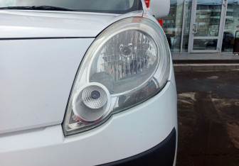 Подержанный автомобиль Renault Kangoo 2010 года (9 фото)