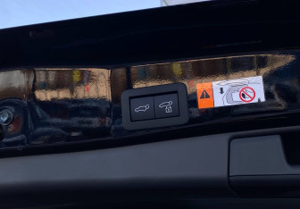 Новый Toyota RAV4 2025 (8 фото)