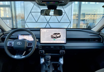 Новый Toyota RAV4 2026 (16 фото)