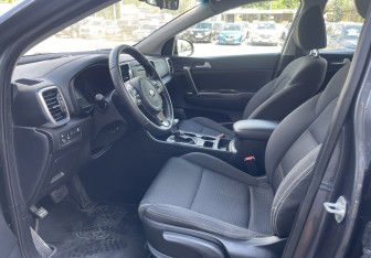 Подержанный автомобиль Kia Sportage 2018 года (9 фото)