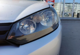 Подержанный автомобиль Volkswagen Golf Hatchback 2011 года (9 фото)