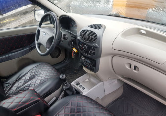Подержанный автомобиль LADA (ВАЗ) Kalina Hatchback 2008 года (9 фото)