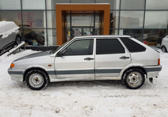 Подержанный автомобиль LADA (ВАЗ) 2114 2006 года (8 фото)