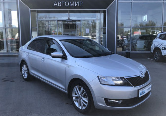 Подержанный автомобиль Skoda Rapid Liftback 2019 года (3 фото)
