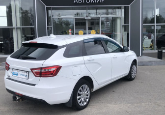 Подержанный автомобиль LADA (ВАЗ) Vesta Wagon 2018 года (5 фото)