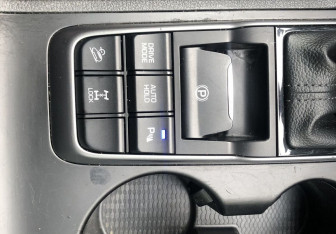 Подержанный автомобиль Hyundai Tucson 2016 года (15 фото)