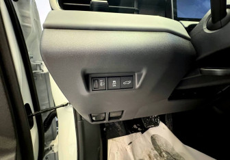 Новый Toyota RAV4 2025 (15 фото)