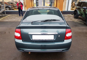 Подержанный автомобиль LADA (ВАЗ) Priora Hatchback 2010 года (6 фото)