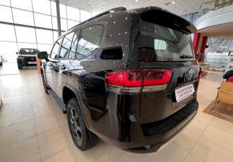 Новый Toyota Land Cruiser Suv 2026 (5 фото)
