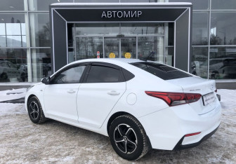 Подержанный автомобиль Hyundai Solaris Sedan 2019 года (7 фото)