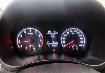 Подержанный автомобиль Hyundai Solaris Sedan 2019 года (13 фото)