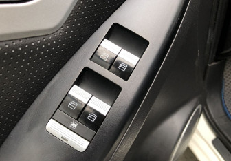 Подержанный автомобиль Lifan X60 2013 года (13 фото)