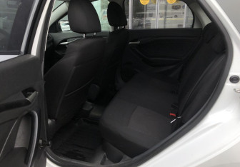 Подержанный автомобиль LADA (ВАЗ) Vesta Sedan 2016 года (11 фото)