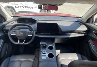 Подержанный автомобиль Changan UNI-S 2024 года (10 фото)