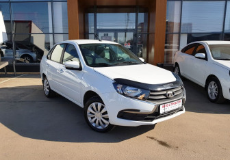 Подержанный автомобиль LADA (ВАЗ) Granta Sedan 2023 года (3 фото)