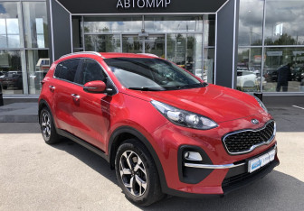 Подержанный автомобиль Kia Sportage 2021 года (3 фото)