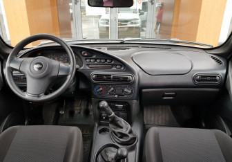 Подержанный автомобиль Chevrolet Niva 2017 года (11 фото)