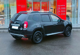 Подержанный автомобиль Renault Duster 2012 года (5 фото)