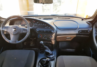 Подержанный автомобиль Chevrolet Niva 2011 года (11 фото)