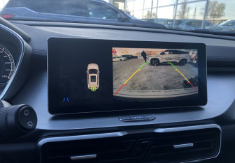 Подержанный автомобиль Geely Coolray 2020 года (15 фото)