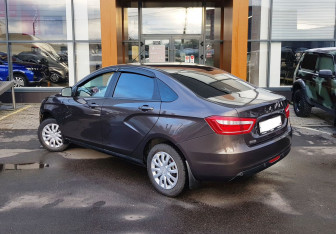 Подержанный автомобиль LADA (ВАЗ) Vesta Sedan 2021 года (7 фото)