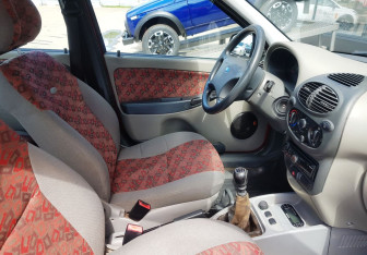 Подержанный автомобиль LADA (ВАЗ) Kalina Sedan 2007 года (9 фото)