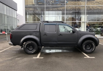 Подержанный автомобиль Nissan Navara (Frontier) 2006 года (8 фото)