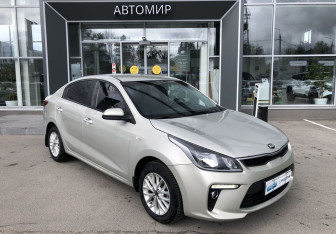Подержанный автомобиль Kia Rio Sedan 2019 года (3 фото)