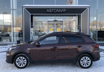 Подержанный автомобиль Kia Rio Hatchback 2021 года (8 фото)