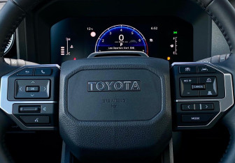 Новый Toyota Land Cruiser Prado 2024 (17 фото)