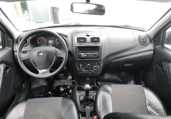 Подержанный автомобиль LADA (ВАЗ) Granta Liftback 2019 года (10 фото)