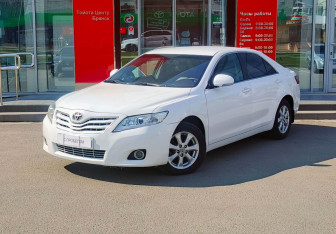 Подержанный автомобиль Toyota Camry Sedan 2011 года (1 фото)