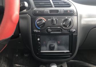 Подержанный автомобиль Chevrolet Lanos 2008 года (14 фото)