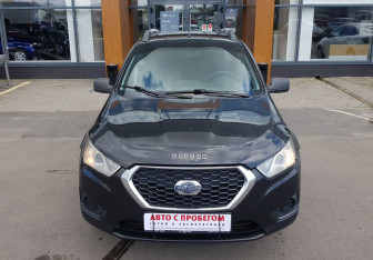 Подержанный автомобиль Datsun mi-DO 2015 года (2 фото)