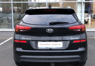 Подержанный автомобиль Hyundai Tucson 2018 года (6 фото)