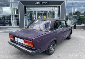 Подержанный автомобиль LADA (ВАЗ) 2107 2004 года (5 фото)