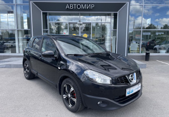 Подержанный автомобиль Nissan Qashqai 2010 года (3 фото)