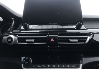 Подержанный автомобиль Kia Seltos 2022 года (15 фото)