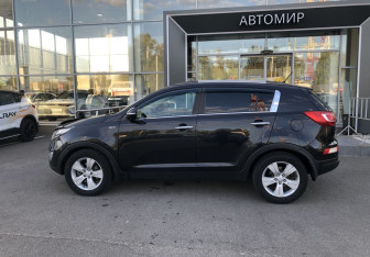 Подержанный автомобиль Kia Sportage 2011 года (4 фото)