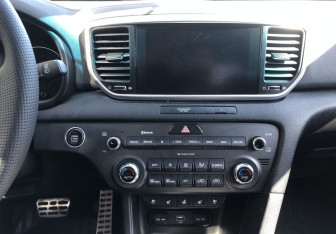 Подержанный автомобиль Kia Sportage 2019 года (14 фото)